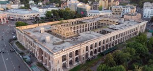 В Киеве вместо разрушенного Гостиного двора построят современное общественное пространство 