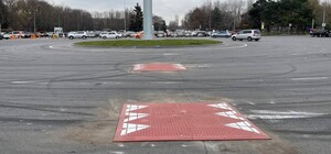 Возле Одесского аэропорта установили 