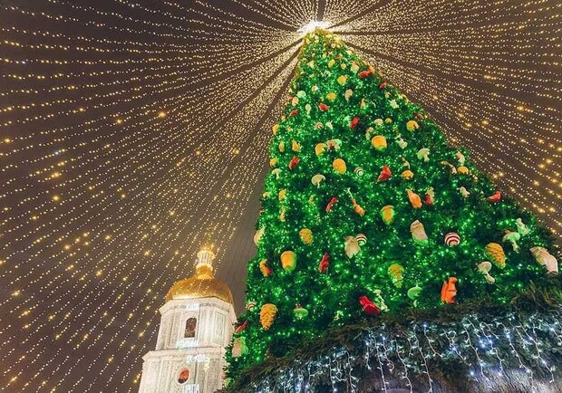 В Киеве откроют 14 праздничных локаций к Новому году. 