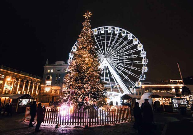 В Киеве на Подоле обустроят новогоднюю локацию: что там будет. 