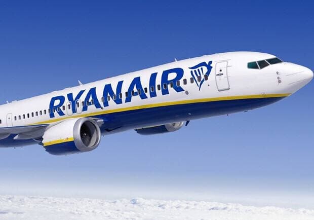 Ryanair объявил праздничную распродажу билетов из Киева, Харькова и Одессы. 