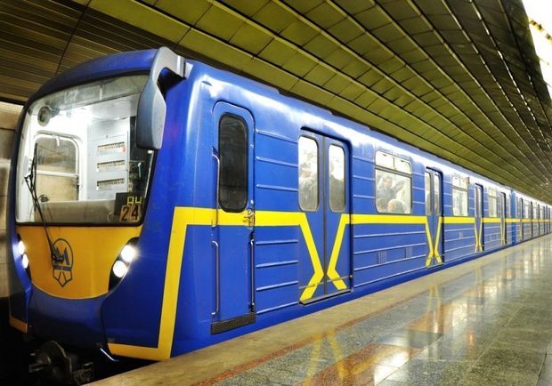В воскресенье, 12 декабря, будет ограничена работа Киевского метрополитена. 
