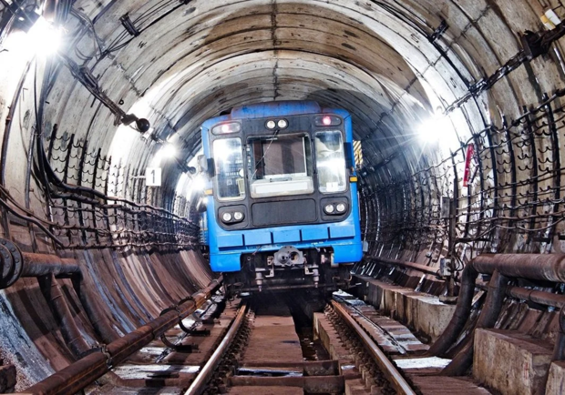 Правительство резко урезало финансирование строительства киевского метро 