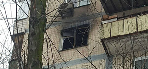 Что известно о мужчине, который выбросился из окна во время пожара на Лесном