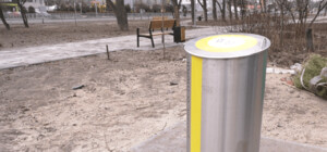 В Днепре установили антивандальные мусорки: какие у них особенности