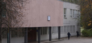 В школе на Соломенке повара и уборщица подрались из-за 