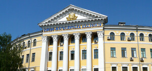 Выборы в Киево-Могилянской академии: студенты требуют отставки главы МОН 