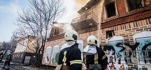 Біля Андріївського узвозу згоріла будівля XIX століття