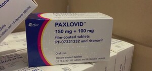 Для амбулаторного лечения: в Украине разрешили применение таблеток от коронавируса Paxlovid