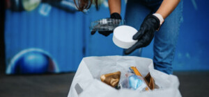 Хороший пример: как в Днепре жильцы дома научились сортировать мусор