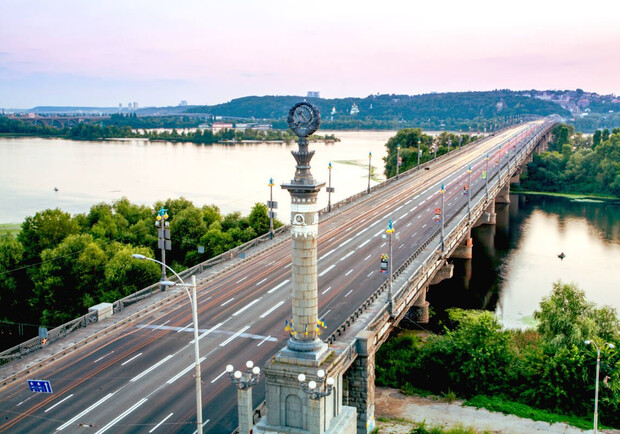 Стало відомо, де візьмут гроші на реконструкцію мосту Патона у Києві. 