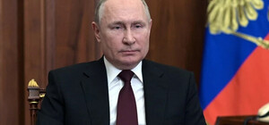 Путін підписав укази про визнання 