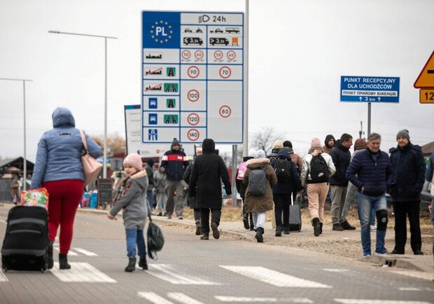 Варшава и Краков больше не могут принимать эвакуированных украинцев. 