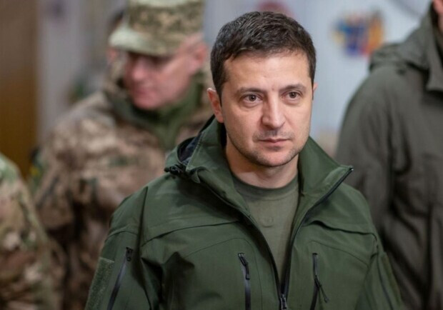 Зеленский внес на рассмотрение законопроект о продлении военного положения. 