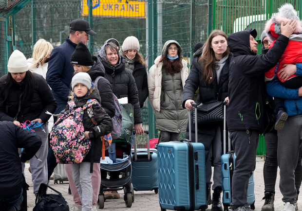 Жителей Борисполя просят покинуть город, чтобы не мешать работе ВСУ. 