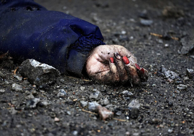 Із території Київщини на експертизу вивезли сотні тіл убитих мирних мешканців. 