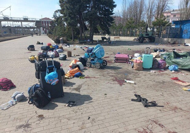 Российские войска нанесли ракетные удар по вокзалу в Краматорске: есть погибшие. 