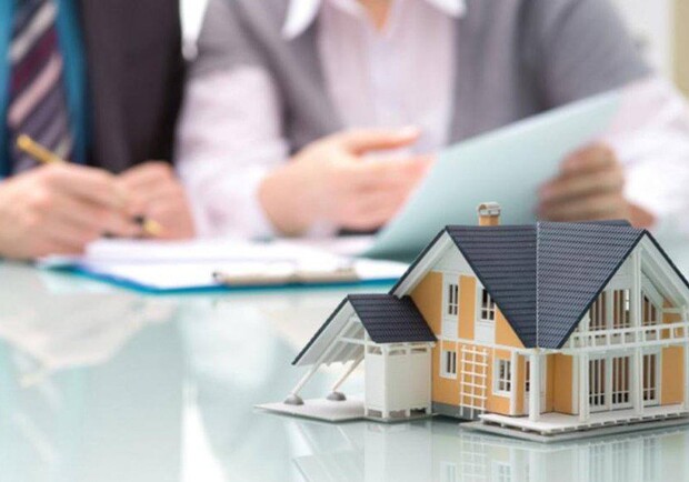 В Украине планируется возобновить продажу и покупку недвижимости. 