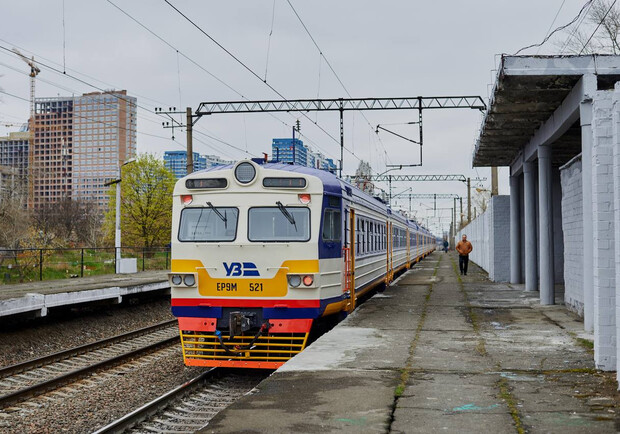 В столице открылась остановка кольцевой электрички "Киевская Русановка". 