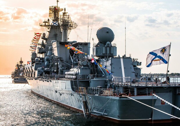 В Україні організують дайвінг-тури на затоплені кораблі РФ фото:Gregory Gus/Shutterstock.com