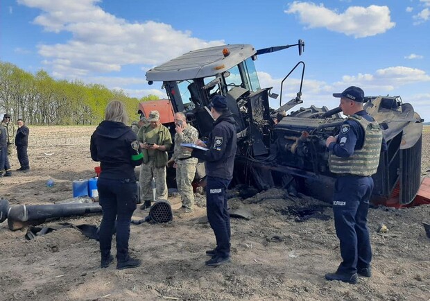 В Киевской области на минах подорвались три человека 