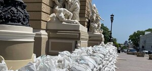 Освободили проход к Оперному, но Приморский еще закрыт: где теперь можно гулять в центре Одессы