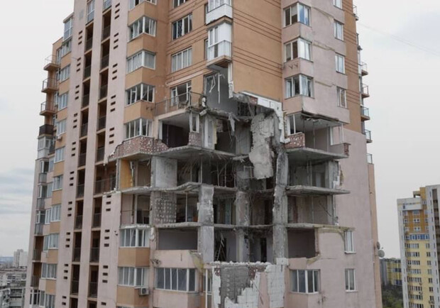 Когда в Киеве восстановят здания, которые были повреждены из-за обстрелов. 