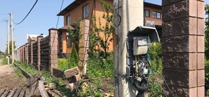 У сотні будинків Київського району відновлять електропостачання