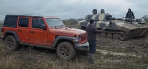 Под Мелитополем оккупанты на краденом джипе попали в смертельное ДТП