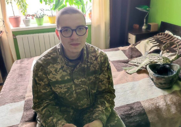 На передовой погиб студент Киево-Могилянской академии Даниил Евтушенко. 