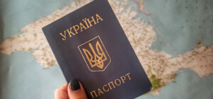 Паспорта Украины можно будет оформить за границей