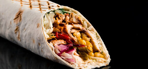 Из-за отравления шаурмой в Киеве проверят торговые точки, ярмарки и рынки