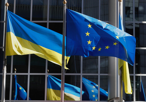 Что означает статус кандидата на вступление в ЕС для Украины. 
