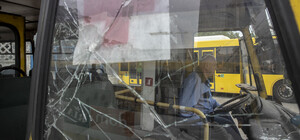 У КМДА розповіли про двох водіїв, які рятували людей із передмістя Києва