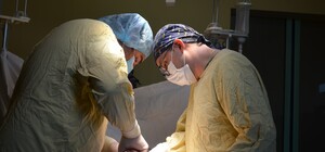 Львівські лікарі вперше провели ретрансплантацію нирки дитині