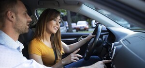В Днепре проведут бесплатные водительские курсы для женщин-переселенок