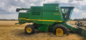 В Днепропетровской области комбайн подорвался на вражеской мине