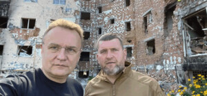 Одну із багатоповерхівок у Гостомелі допоможе відновити Львів