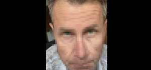 У Києві чоловік намагався викрасти гроші, використовуючи грим і підроблені докумети