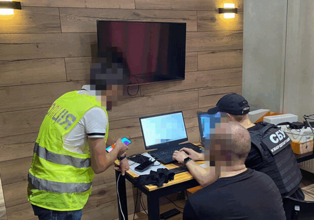 СБУ знайшла у Києві серверний центр російських хакерів. 