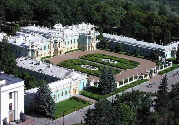 Во время реставрации Мариинского дворца в Киеве было украдено более миллиона гривен. 