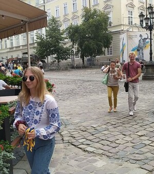 Львів святкує День Державного прапора України – фото та відео з центру міста