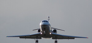 Авиарейсов из Севастополя в Москву и Киев не будет до конца июня