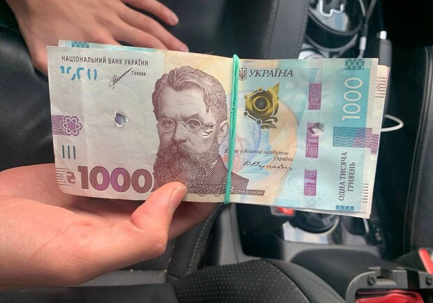 В Киеве задержали мошенника с деньгами с оккупированной территории 