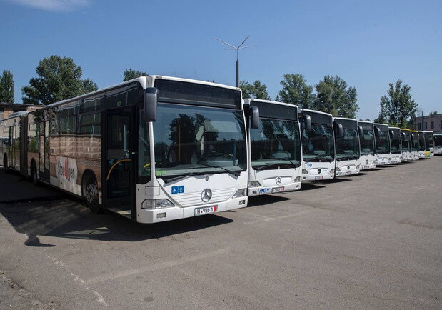 Когда и по каким маршрутам в Киеве начнут курсировать автобусы, полученные от ЕС. 