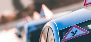 Одна із автошкіл Києва відмовилась навчати клієнта українською мовою