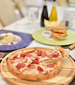 Вкусно и экономно: ТОП-5 актуальных акций в ресторанах и кафе Одессы