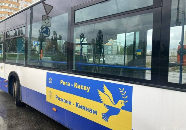 Латвийские автобусы уже появились на улицах Киева - фото. 