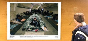 В берлинской подземке показывают снимки метро Киева и Харькова первых месяцев войны - фото