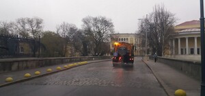 Сніг змінився льодом: яка ситуація на вулицях Одеси через погіршення погоди